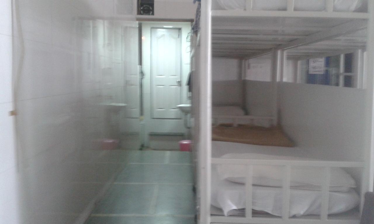 Star Dormitory Мумбаи Экстерьер фото