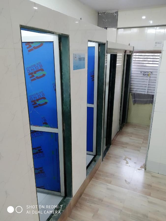 Star Dormitory Мумбаи Экстерьер фото
